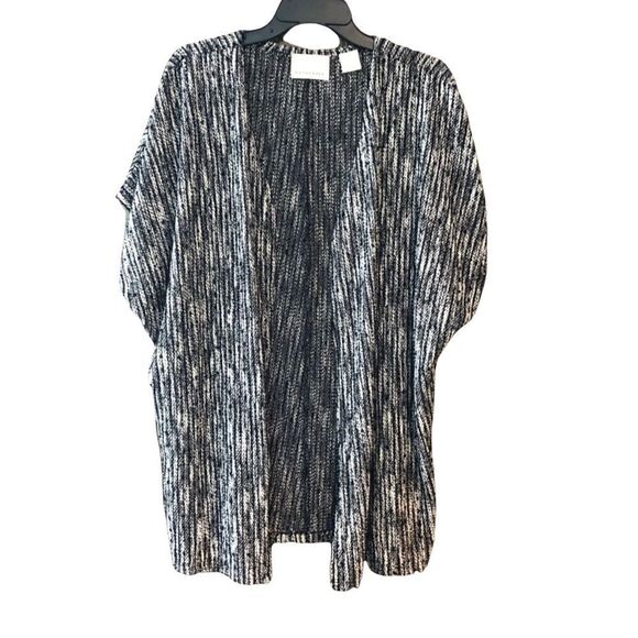 Nanavatee S/M Black White Batwing Knit Oversized Slouchy Sweater Open Cardigan - Picture 1 of 9